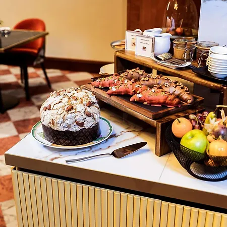 Hotel Sofitel Europe 5*