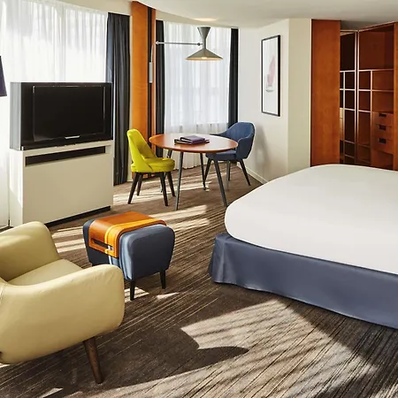 Отель Sofitel Europe 5*