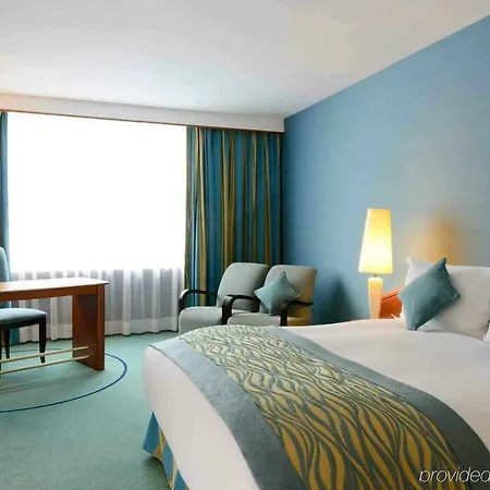 Отель Sofitel Europe 5*