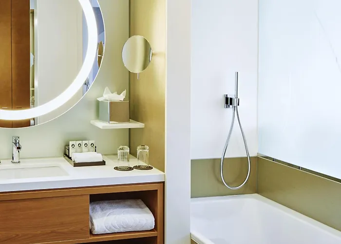 Sofitel Europe מלון 5*